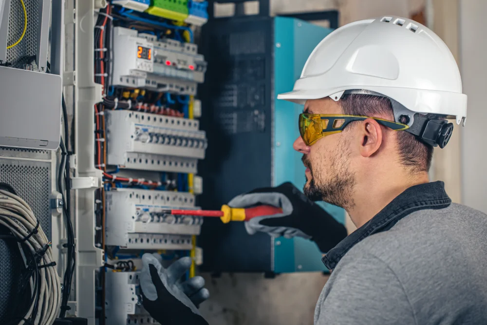 commercial electrician in Richmond